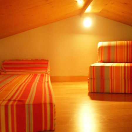 Gîte les Roziers Montmurat Zimmer foto